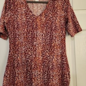 VENUS Pink and Beige Patterned Blouse